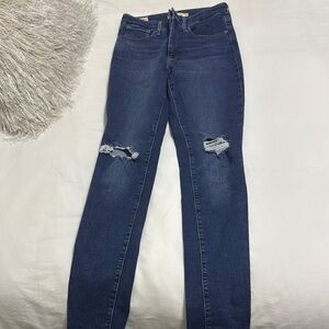 Levi's Dark Blue Distressed Skinny Jeans 721 High Rise Skinny